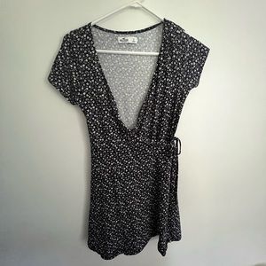 Hollister navy floral wrap dress
